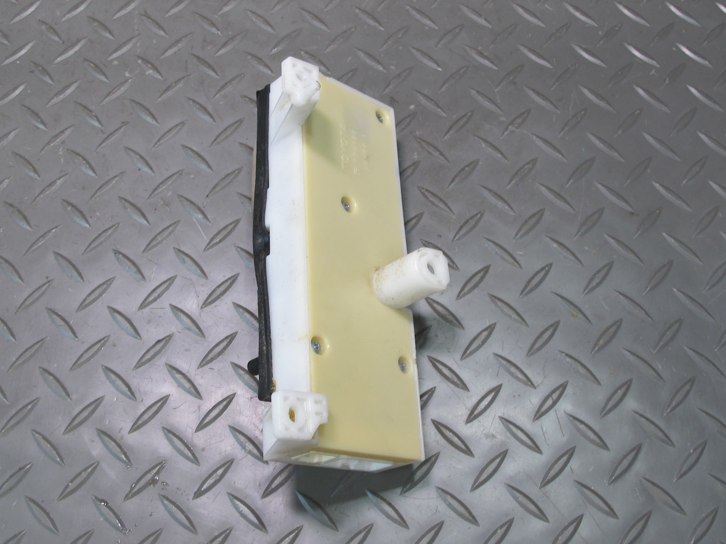 2005-2007 Lexus UZJ120L GX470 Front Left Driver Side Seat Adjustment Switch