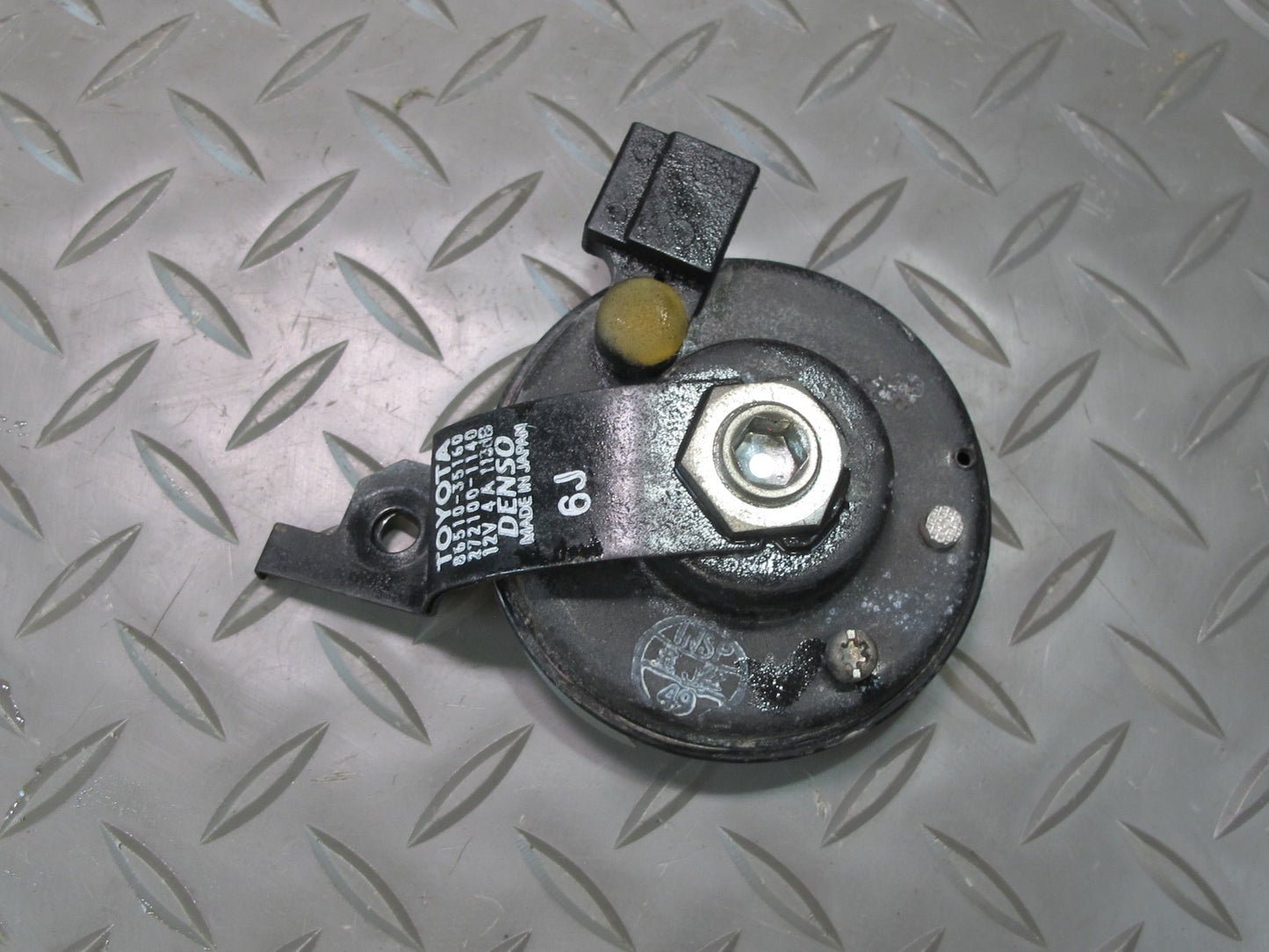 2003-2009 Lexus UZJ120L GX470 High Tone Pitch Horn Signal