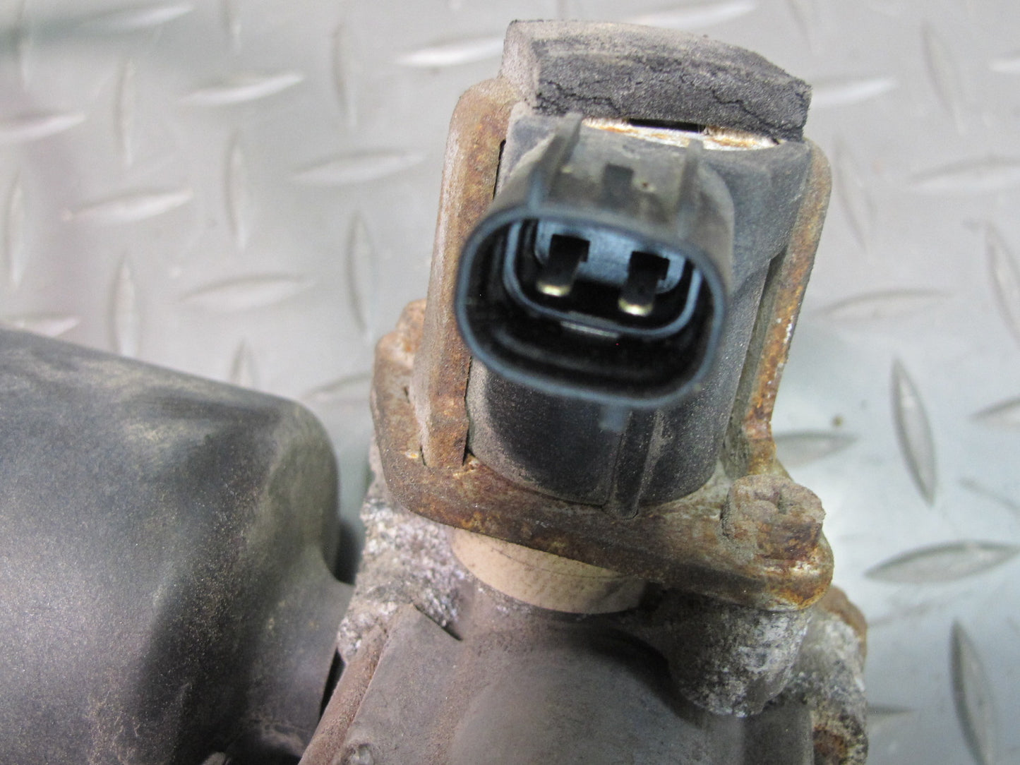 2003-2009 Lexus UZJ120L GX470 Air Ride Suspension Compressor Pump