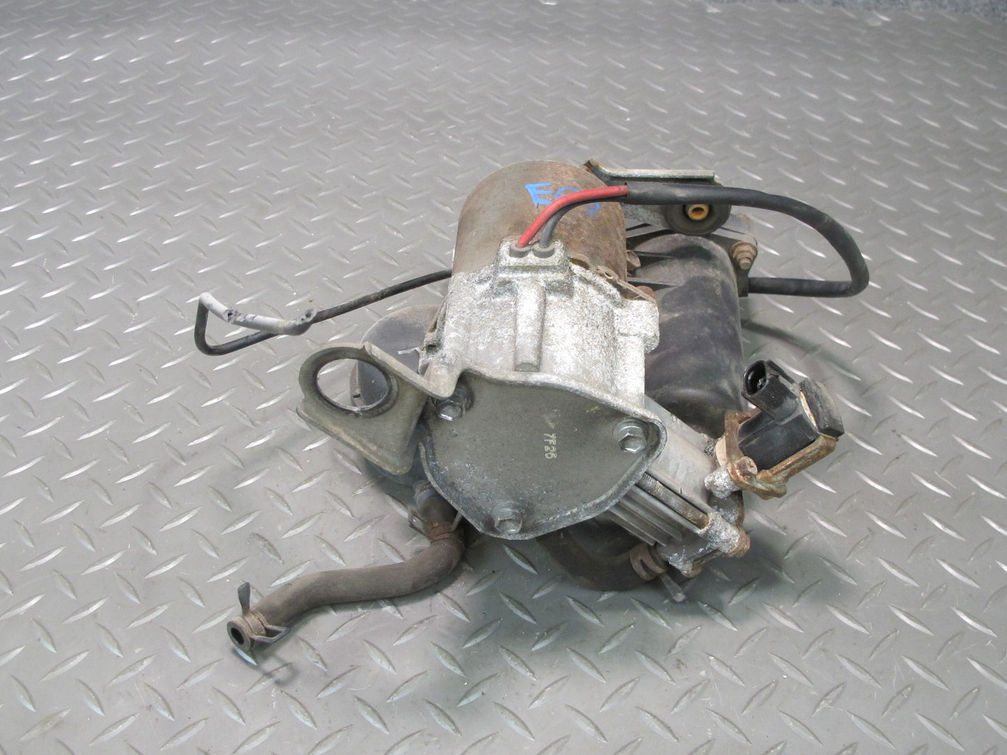 2003-2009 Lexus UZJ120L GX470 Air Ride Suspension Compressor Pump