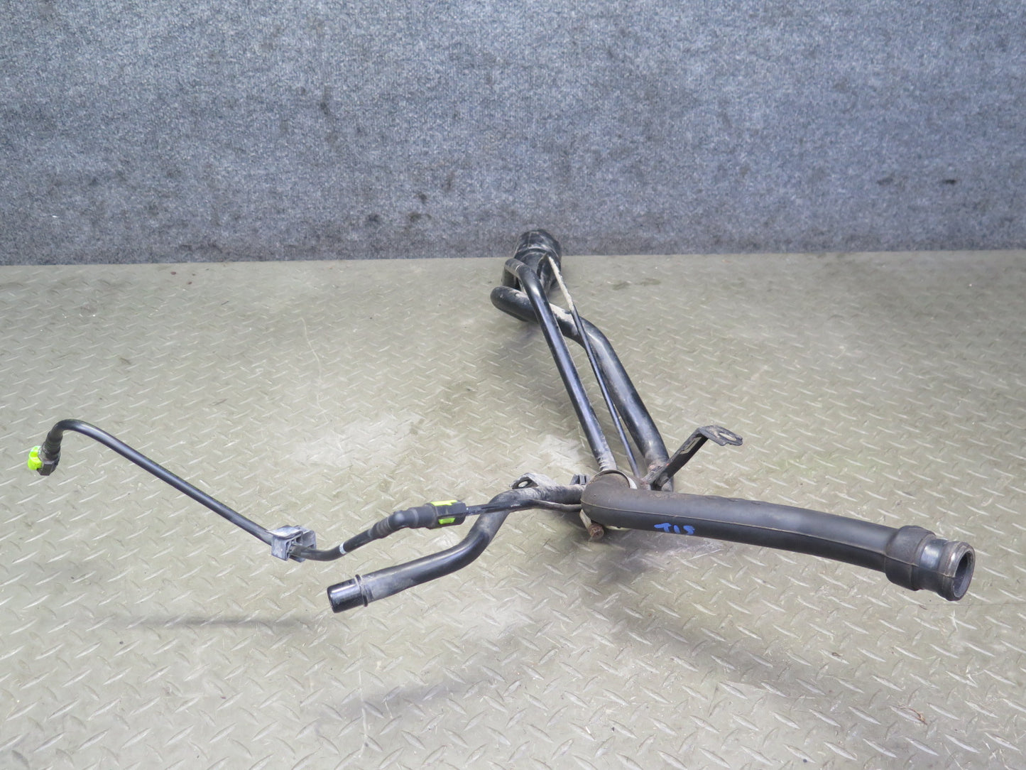 08-14 Lexus USE20L Is-f Fuel Tank Filler Neck w Vent Hose OEM