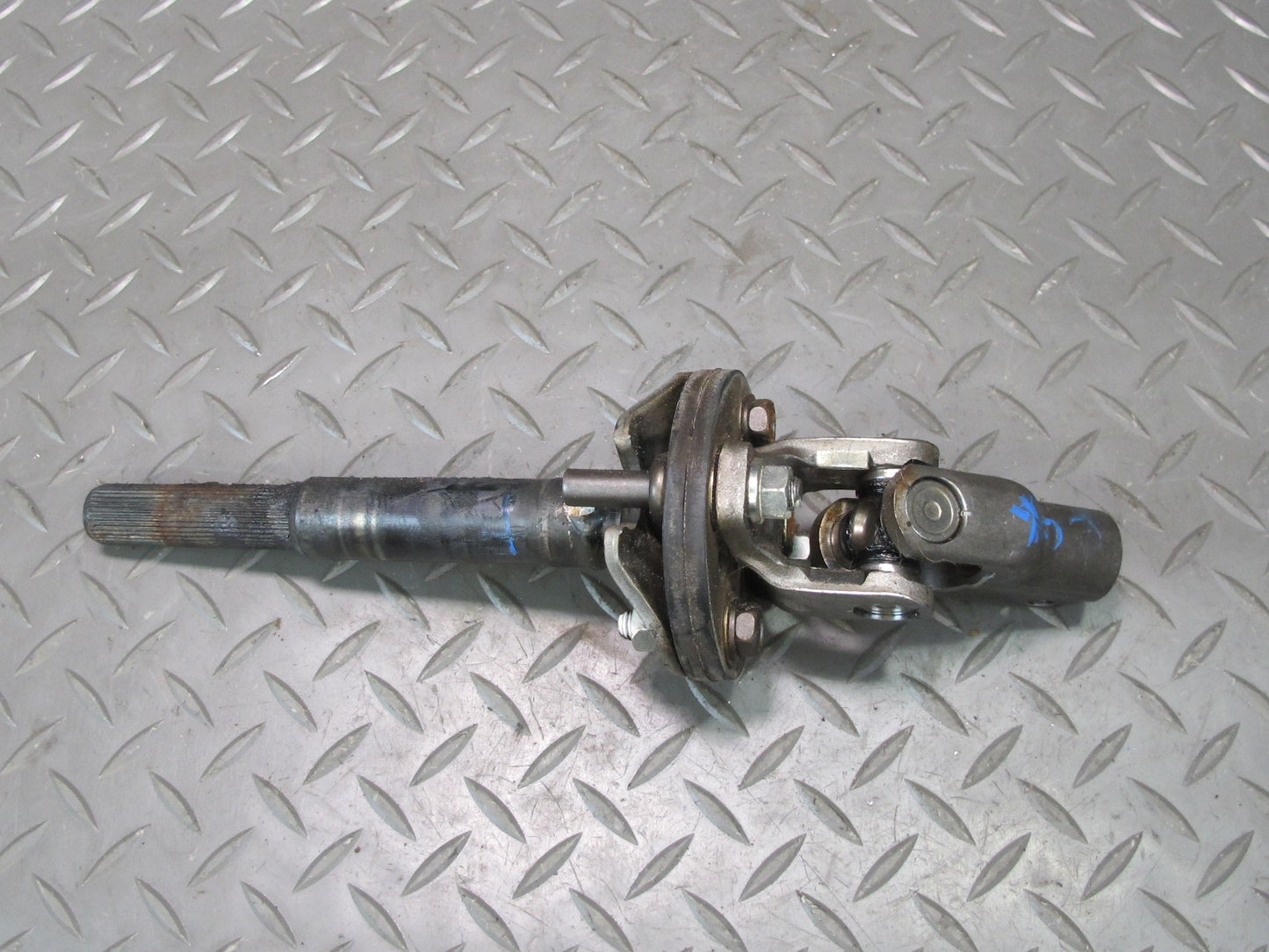2003-2009 Lexus UZJ120L GX470 Steering Column Intermediate U Joint Shaft