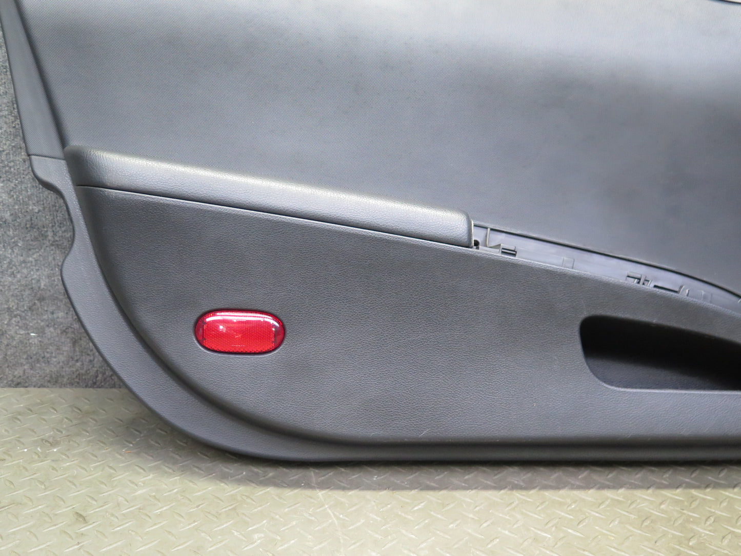 04-05 Nissan Z33 350Z Convertible Left Door Trim Cover Panel Black OEM