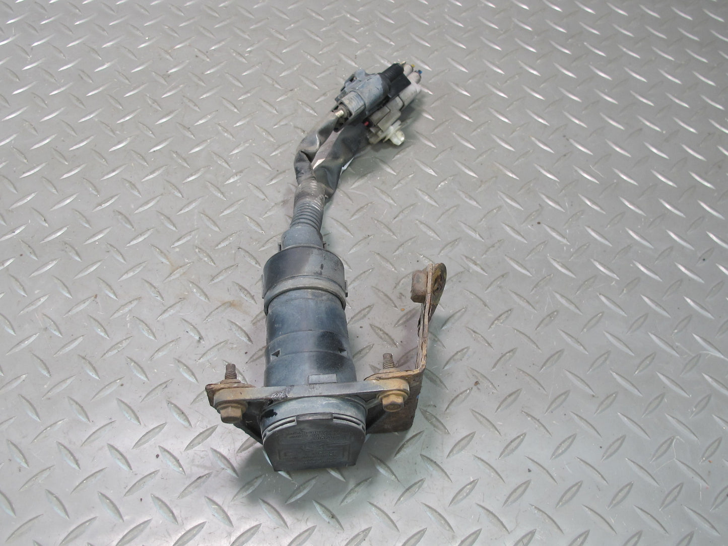 2003-2009 Lexus UZJ120L GX470 Trailer Hitch Towing Plug Wire Harness W/ Bracket