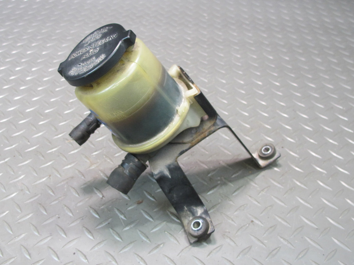 2003-2009 Lexus GX470 Power Steering Fluid Reservoir Bottle Tank W/ Bracket