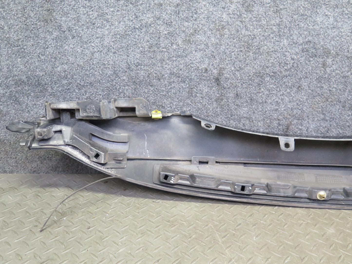 2003-2009 Lexus UZJ120L GX470 Front Left Wheel Arch Fender Flare Trim Molding