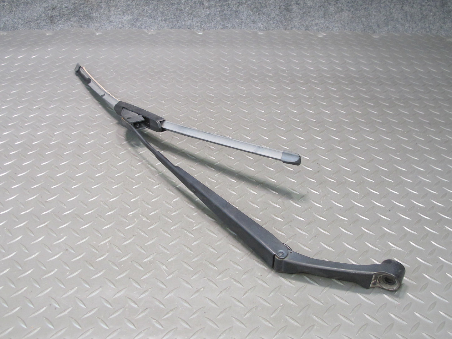 2003-2009 Lexus UZJ120L GX470 Trailer Hitch Towing Plug Wire Harness W/ Bracket