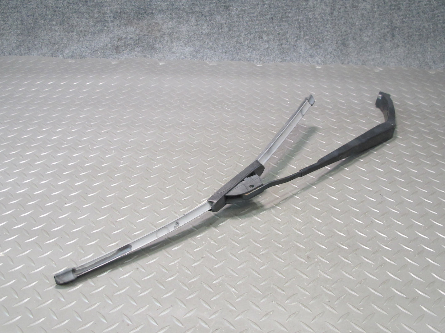 2003-2009 Lexus UZJ120L GX470 Trailer Hitch Towing Plug Wire Harness W/ Bracket