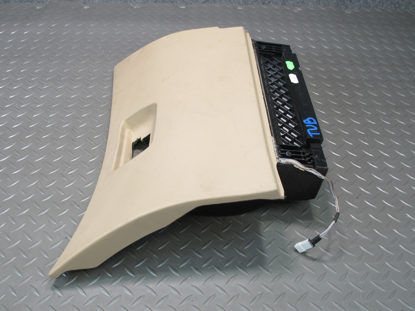 01-06 BMW E46 Convertible Dash Glove Box Compartment Storage Door Lid OEM