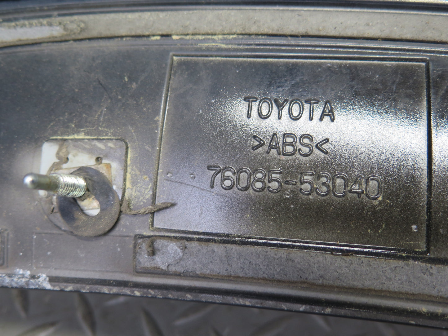 08-13 Lexus USE20L Is-f Rear Trunk Lid Spoiler Wing Obsidian 76085-53040 OEM