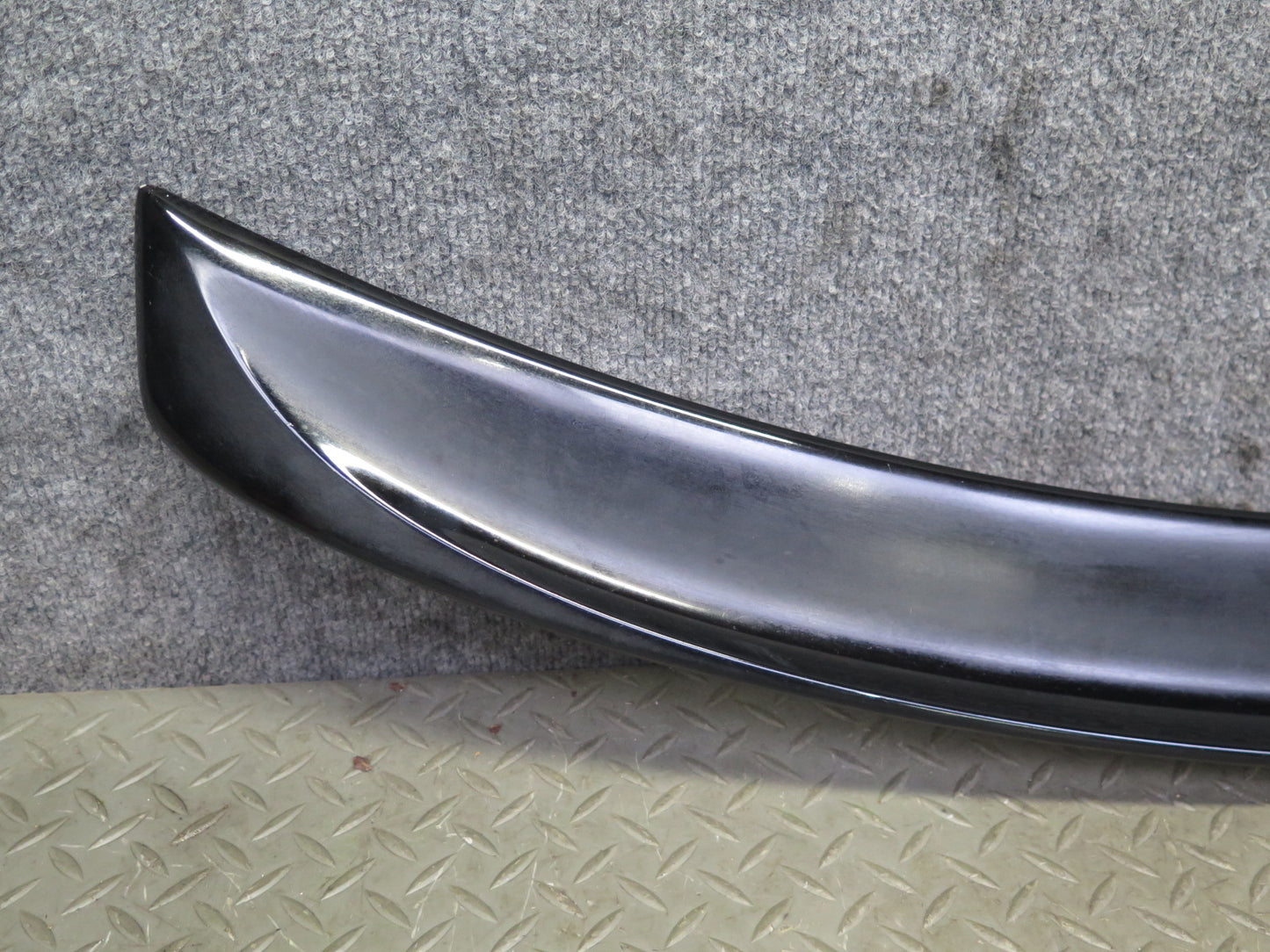 08-13 Lexus USE20L Is-f Rear Trunk Lid Spoiler Wing Obsidian 76085-53040 OEM