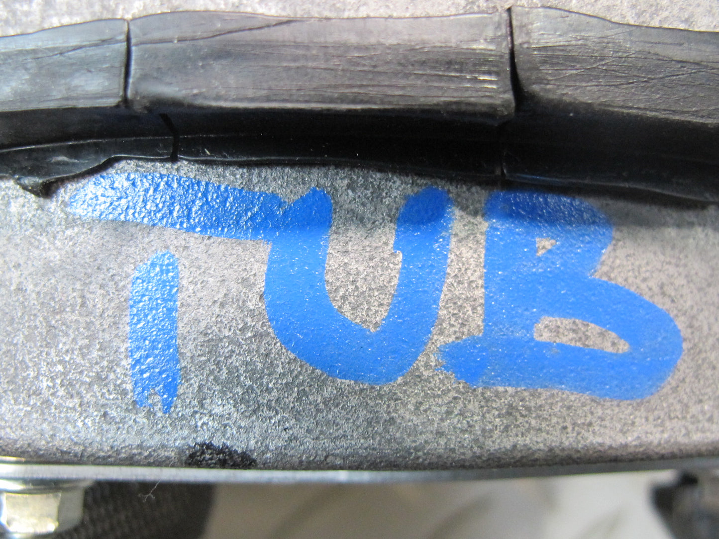 01-06 BMW E46 CONVERTIBLE FRONT LEFT DRIVER SIDE SPORT STEERING WHEEL SRS AIRBAG OEM