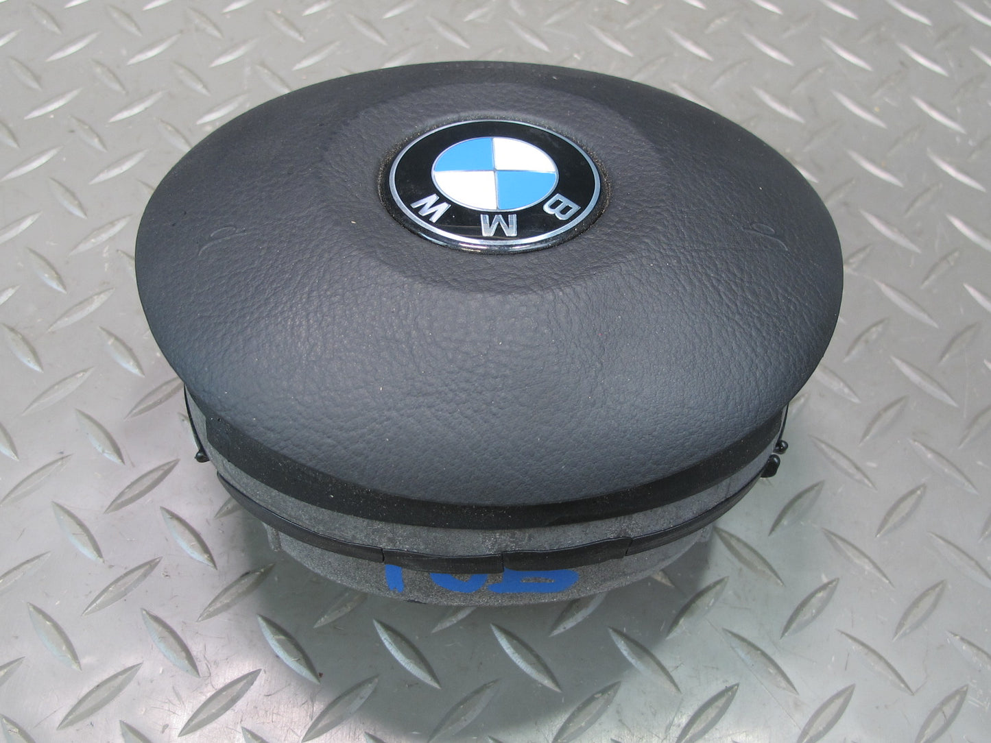 01-06 BMW E46 CONVERTIBLE FRONT LEFT DRIVER SIDE SPORT STEERING WHEEL SRS AIRBAG OEM