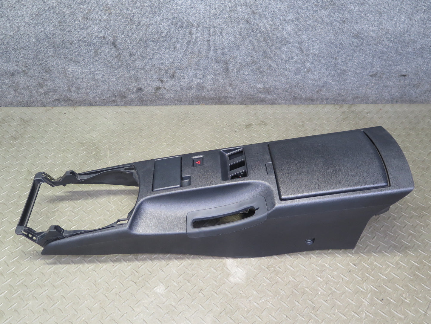 03-09 Nissan Z33 350Z Center Console Trim Cover Panel Black 68924-CD000 OEM