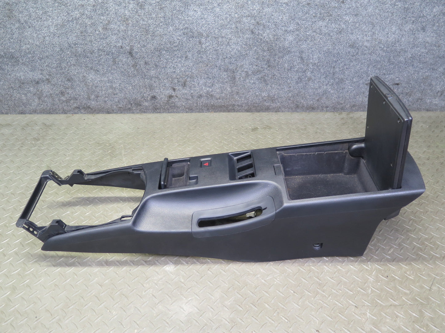 03-09 Nissan Z33 350Z Center Console Trim Cover Panel Black 68924-CD000 OEM