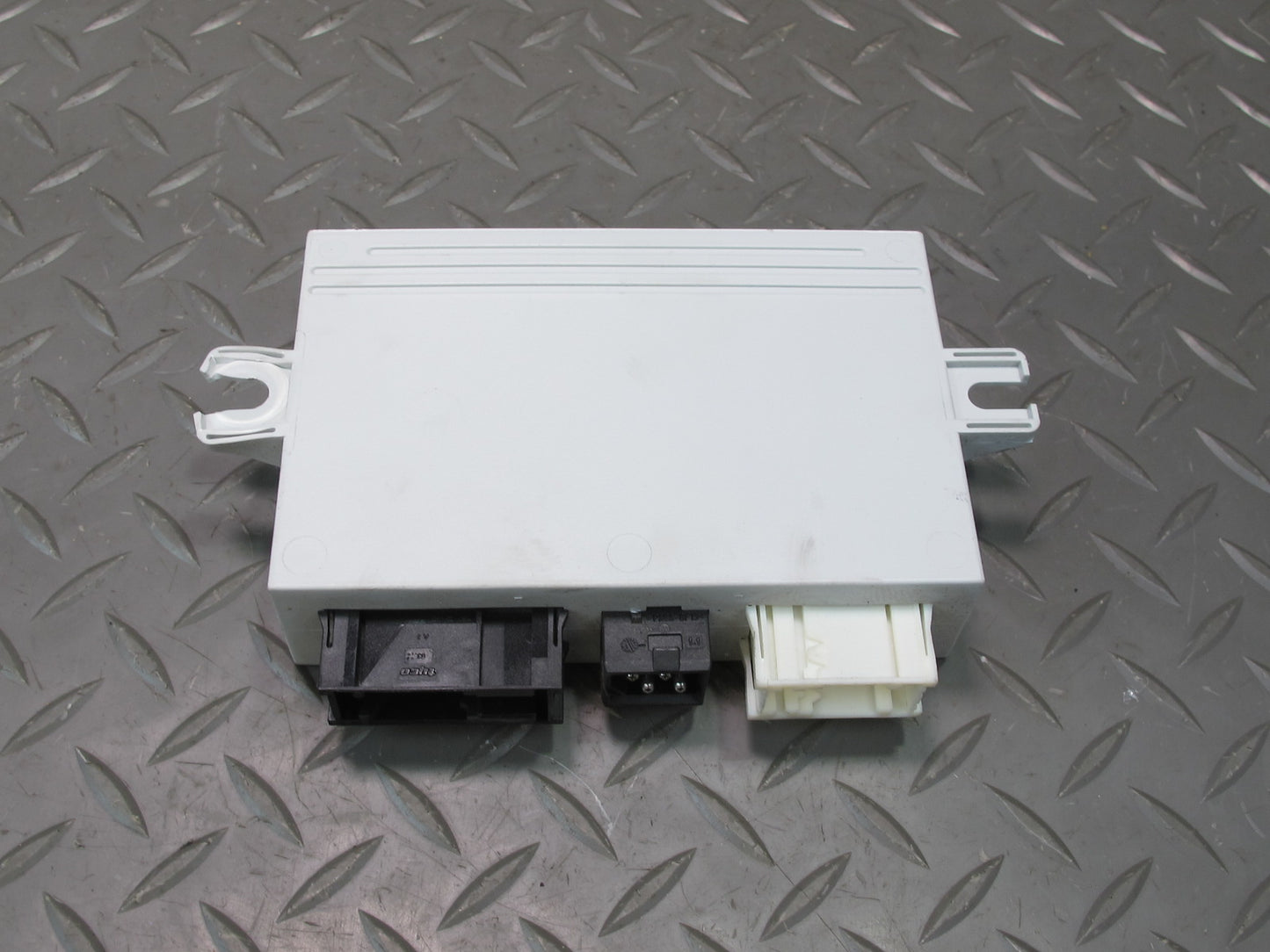 01-06 BMW E46 330ci Convertible Folding TOP Roof Control Unit Module 8375444 OEM