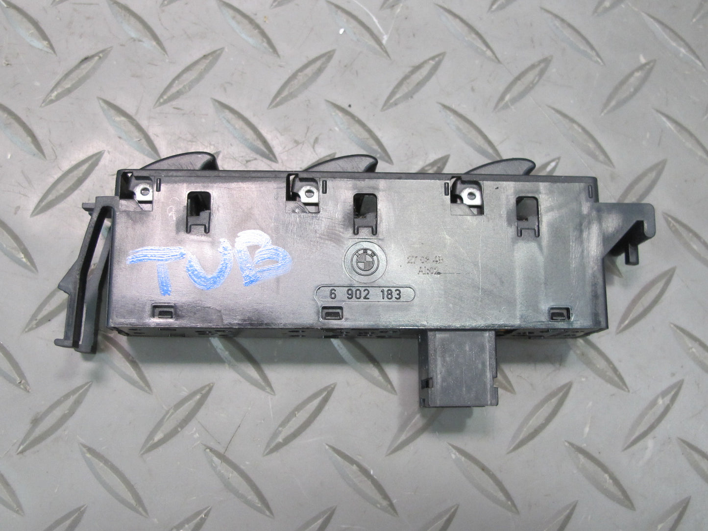 01-06 BMW E46 330ci Convertible Left Master Power Window Switch 6902183 OEM