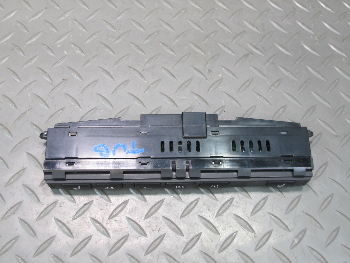 01-06 BMW E46 330ci Conv Center Console Heat Seat DSC TOP Roof Switch Panel OEM