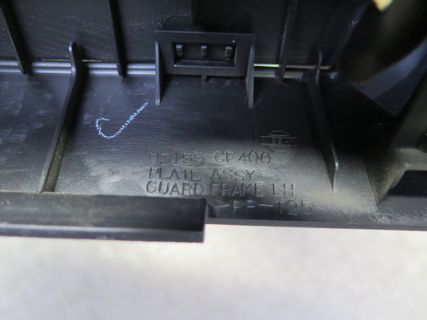 04-09 Nissan Z33 350Z Convertible Set of 2 Anti Roll Over Guard Trim Cover OEM