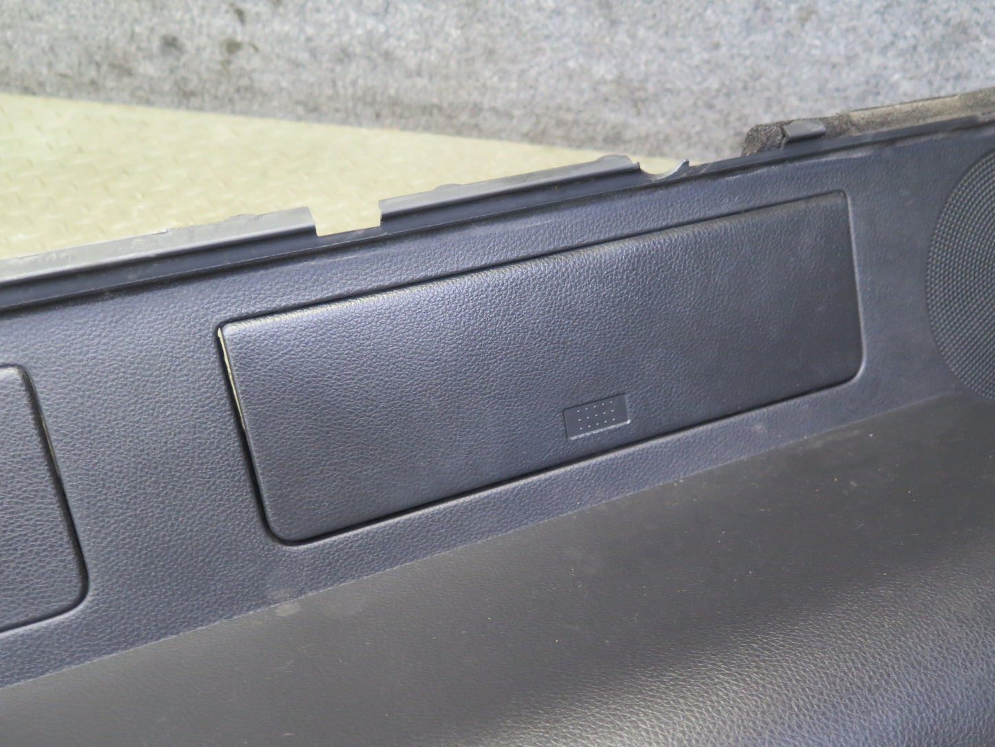 04-09 Nissan Z33 350Z Convert Rear Shelf Speaker Trim Cover Panel Black OEM