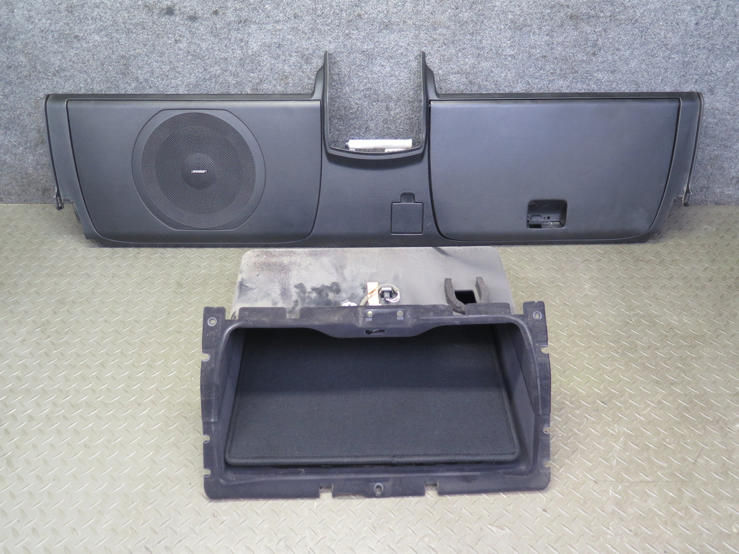 04-09 Nissan Z33 350Z Convert Rear Subwoofer w Storage Trim Cover Panel Set OEM