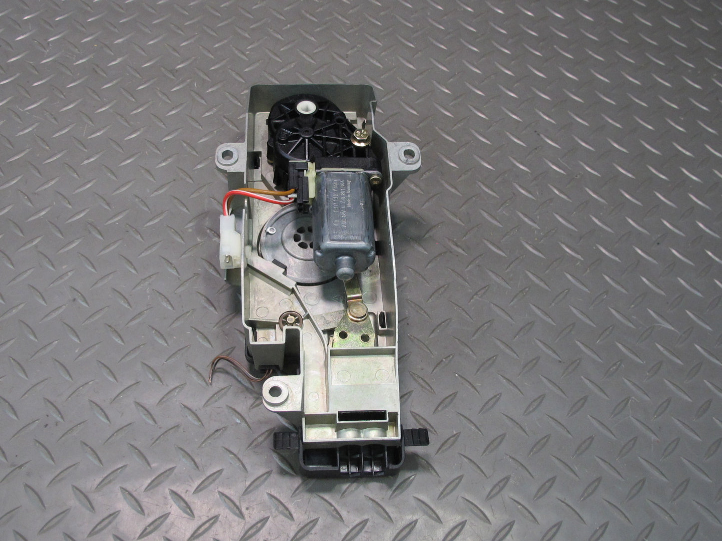 01-06 BMW E46 330ci Convertible Folding TOP Drive Motor Mechanism OEM