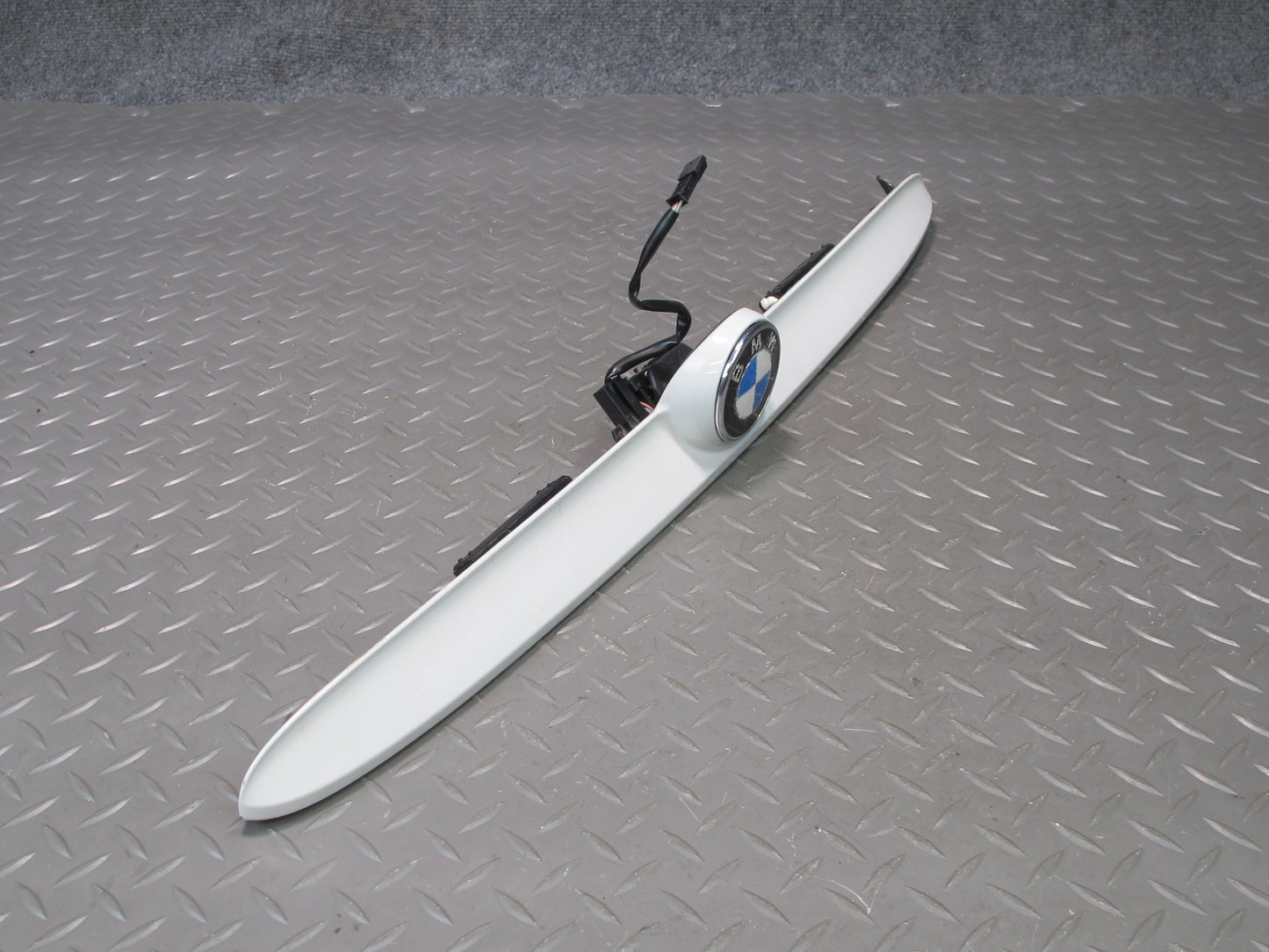 01-06 BMW E46 330ci Convertible Rear Trunk Trim Molding Handle w Lights OEM