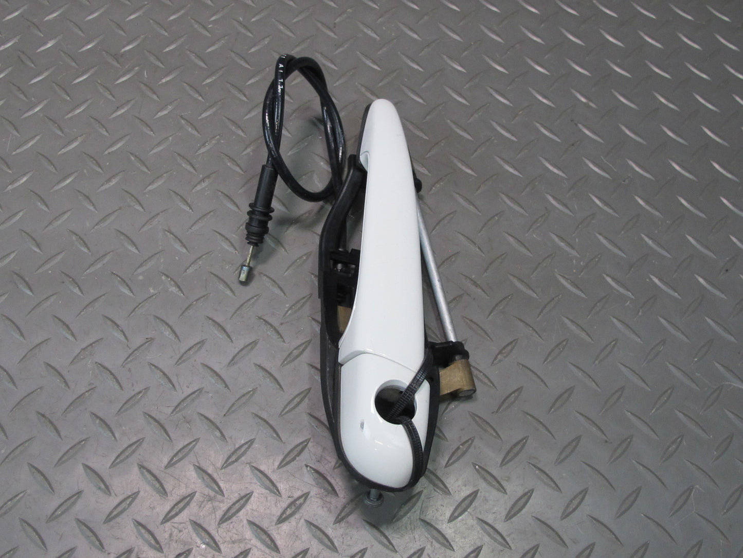 01-06 BMW E46 330ci Coupe Convertible Left & Right Door Exterior Handle Set OEM