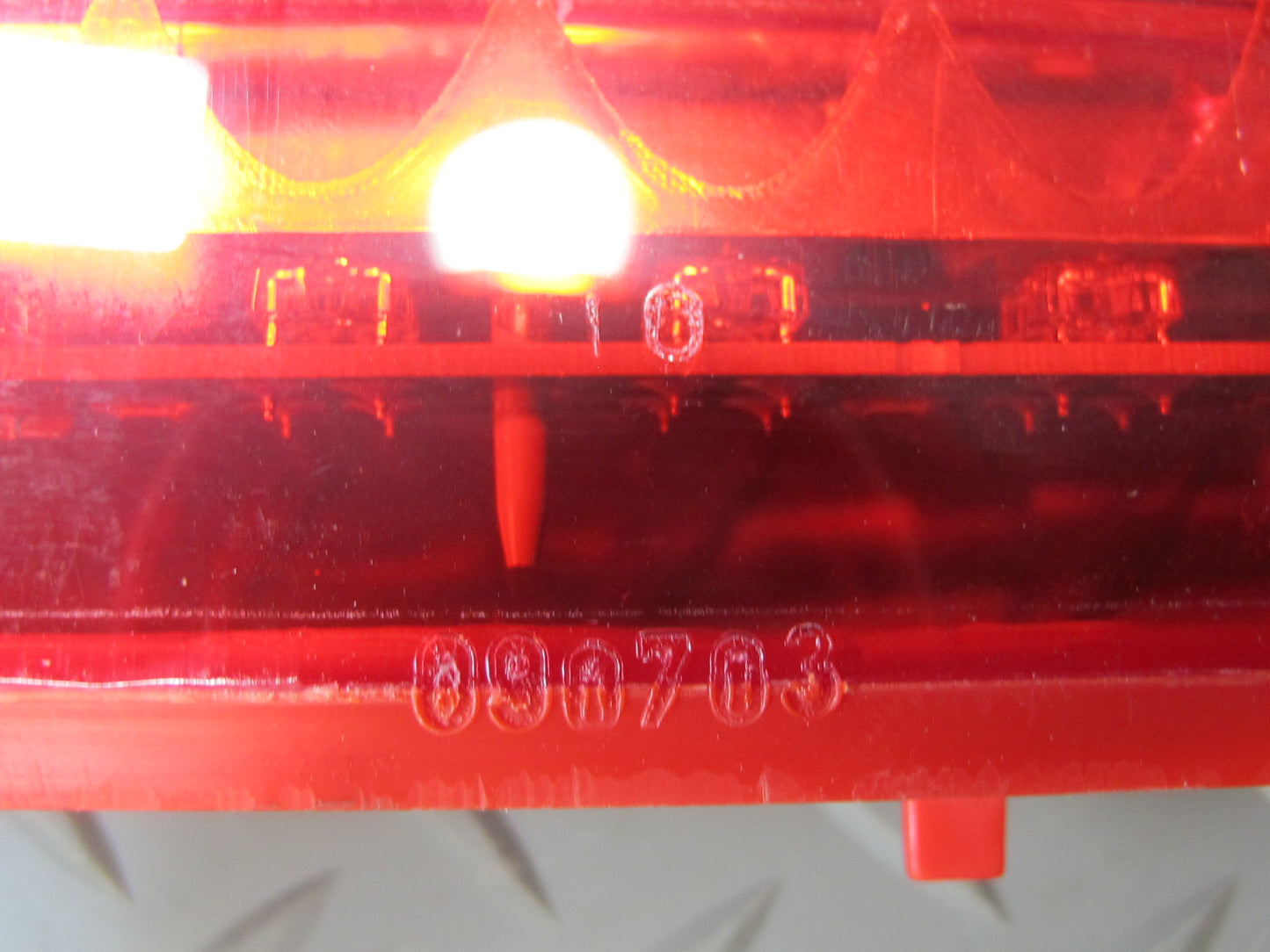 2004 BMW E46 330CI Convertible Rear Third 3RD Center Brake Light 6920739 OEM