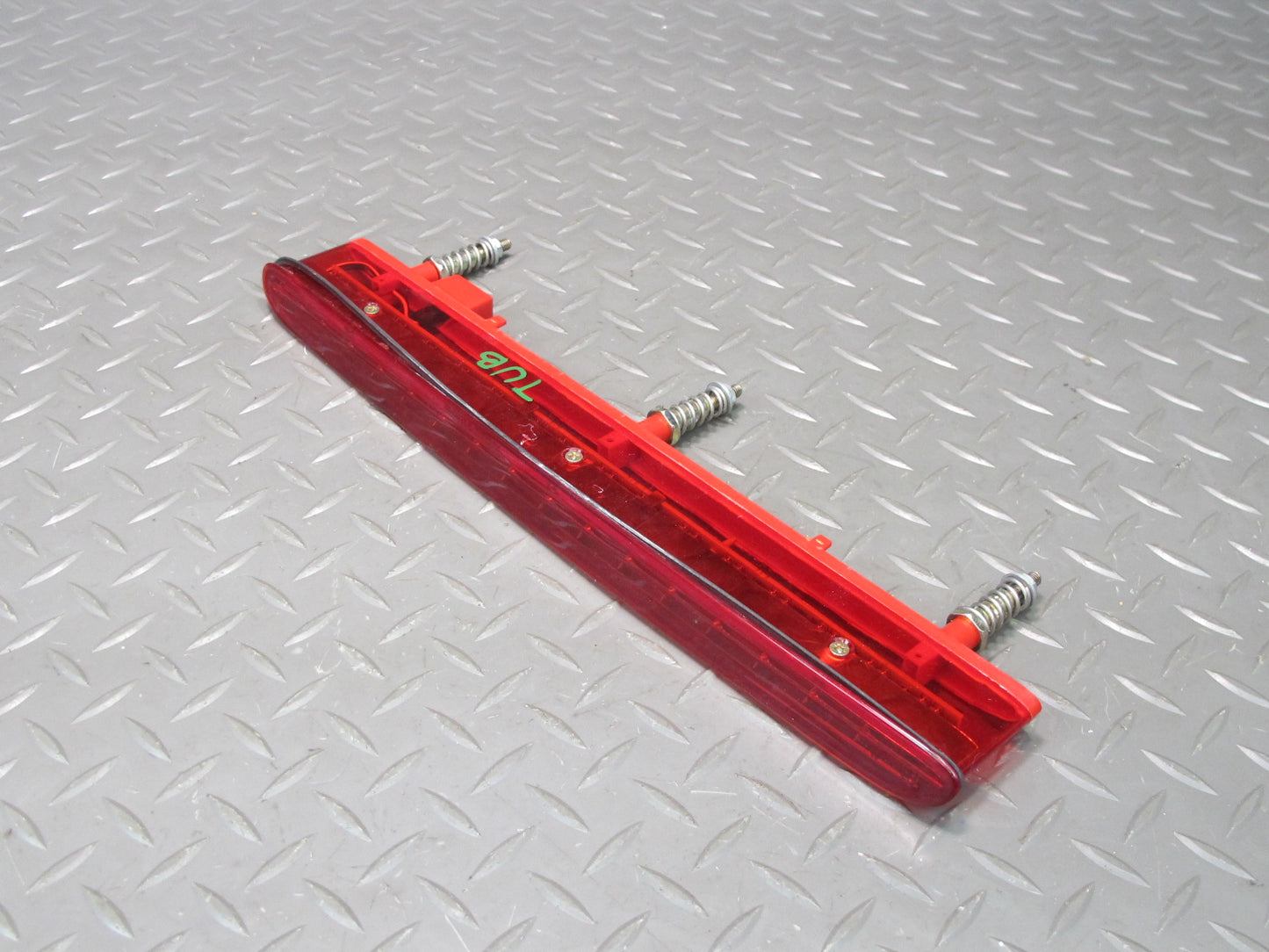 2004 BMW E46 330CI Convertible Rear Third 3RD Center Brake Light 6920739 OEM