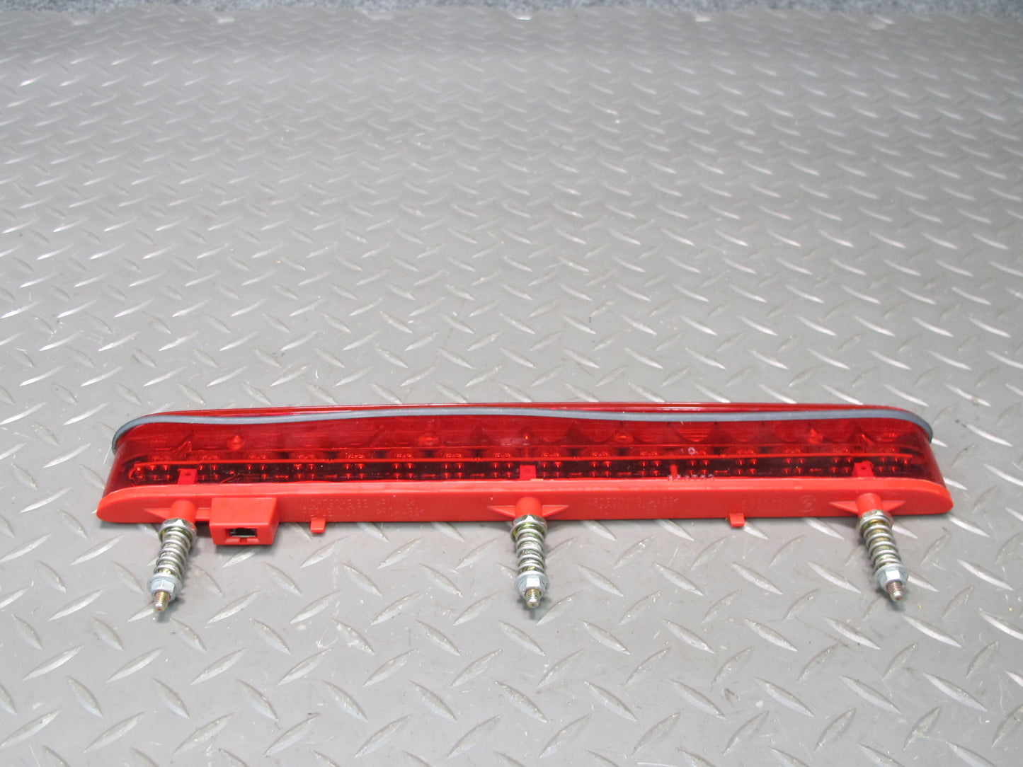 2004 BMW E46 330CI Convertible Rear Third 3RD Center Brake Light 6920739 OEM