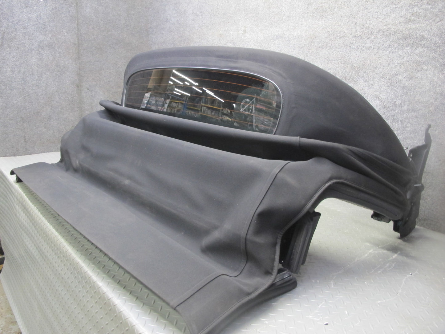 04-09 Nissan Z33 350Z Convertible Soft TOP Roof Cover Assembly OEM