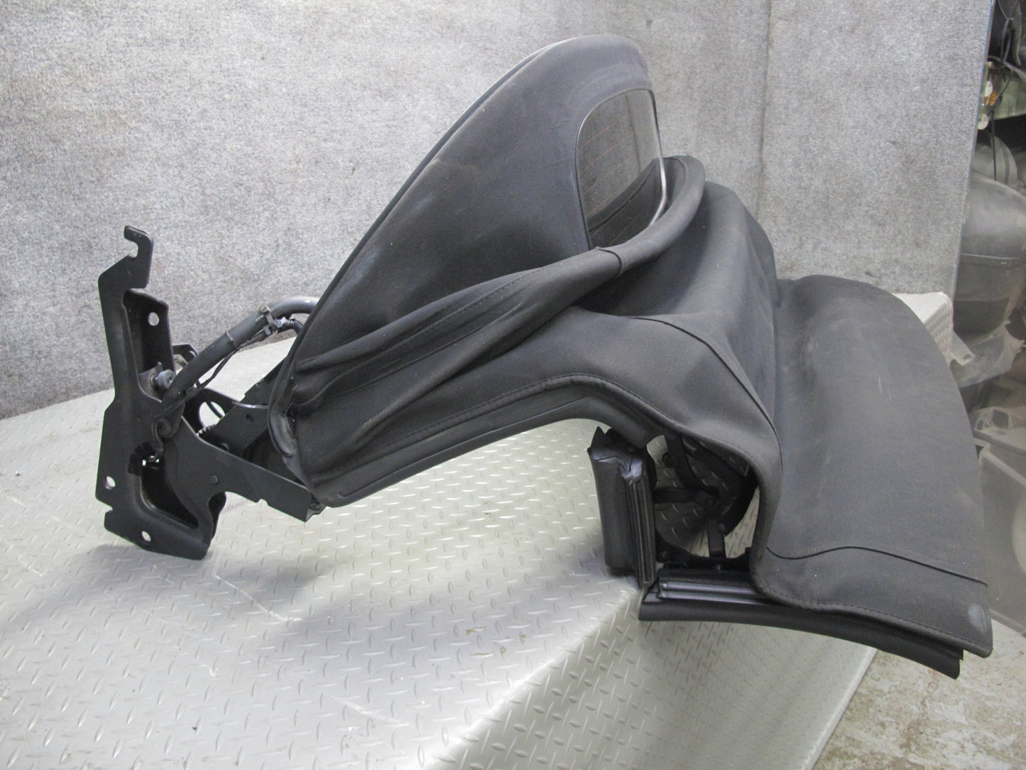 04-09 Nissan Z33 350Z Convertible Soft TOP Roof Cover Assembly OEM