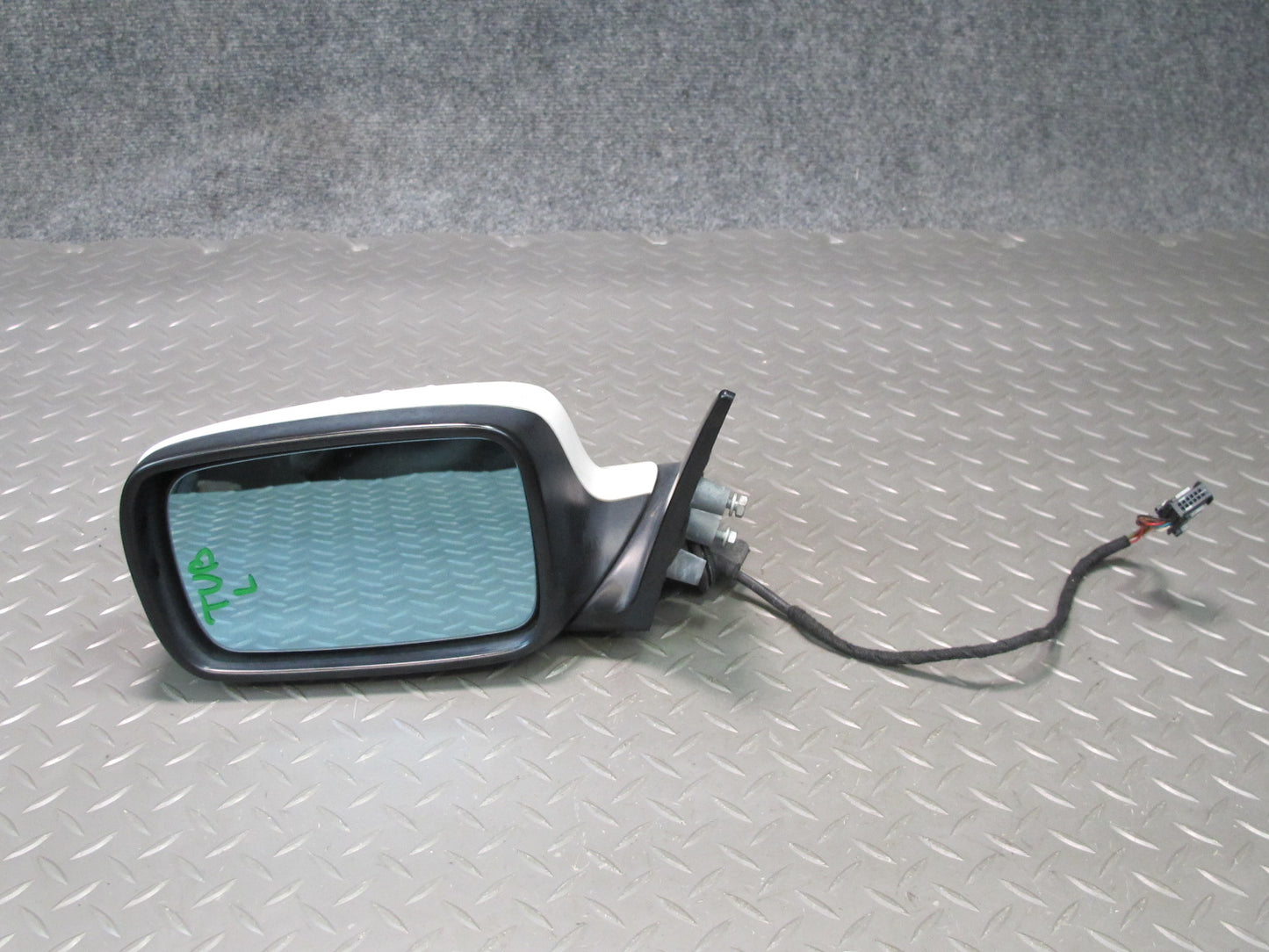 04-06 BMW E46 330ci Coupe Convert Left Door Exterior Side View Heated Mirror OEM