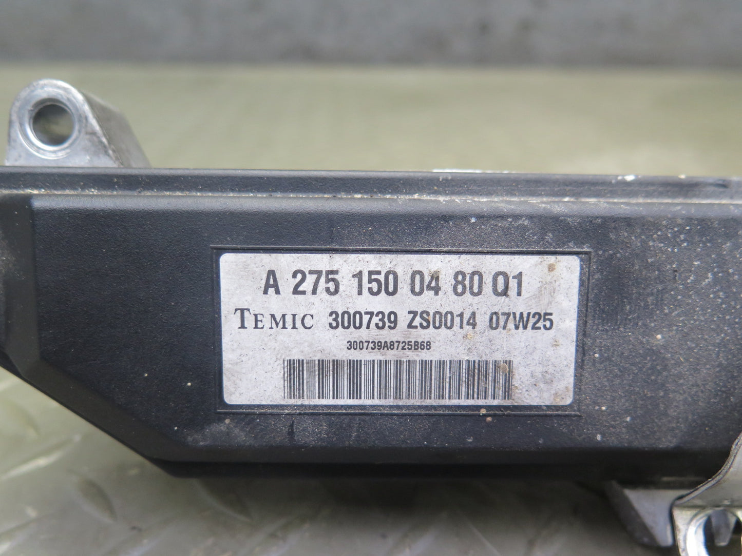 03-12 Mercedes R230 SL600 CL600 S600 M275 Engine Right Ignition Coil Pack 85K