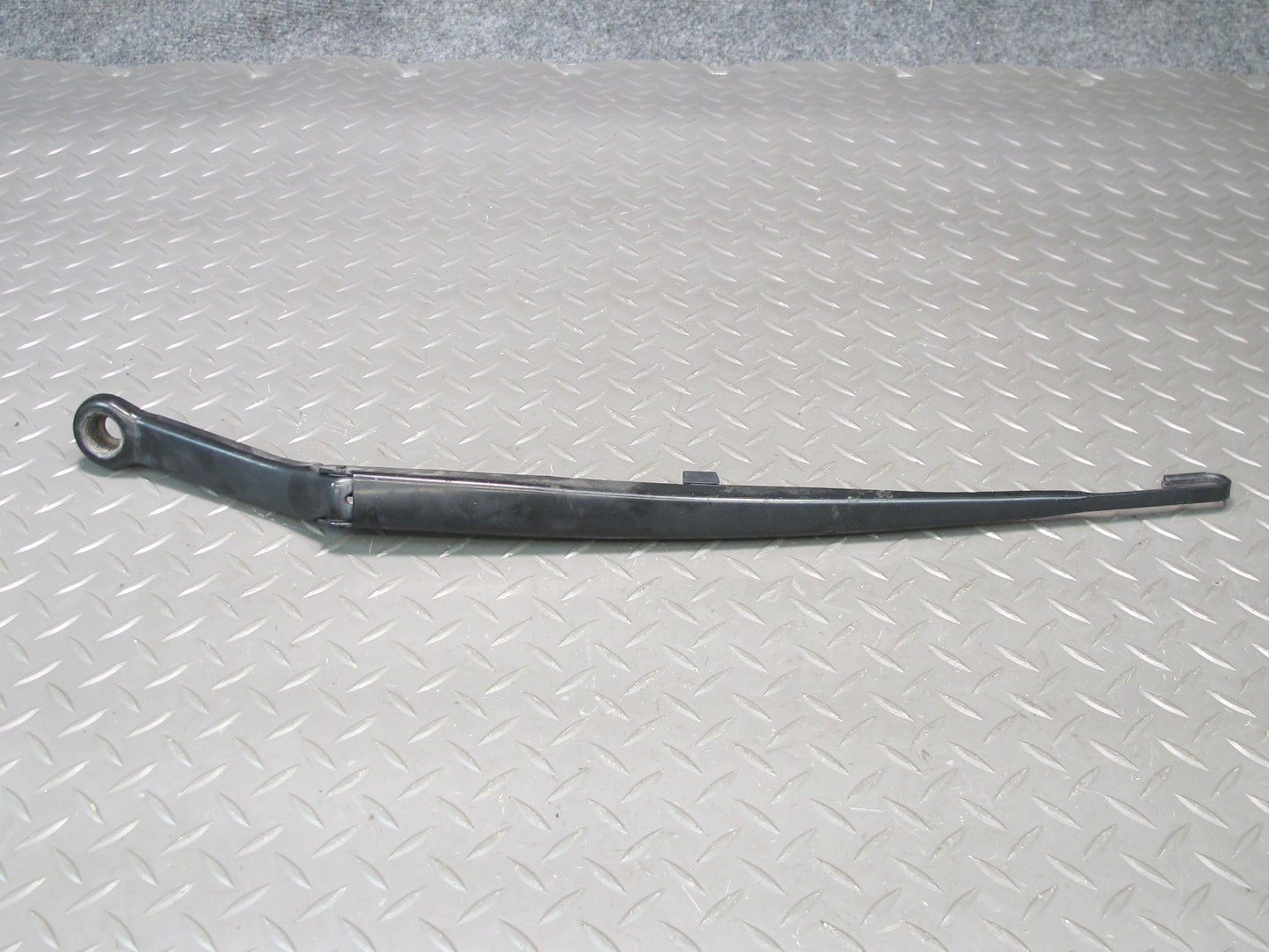 01-06 BMW E46 330ci Coupe Convertible Front Left & Right Wiper Arm Set OEM