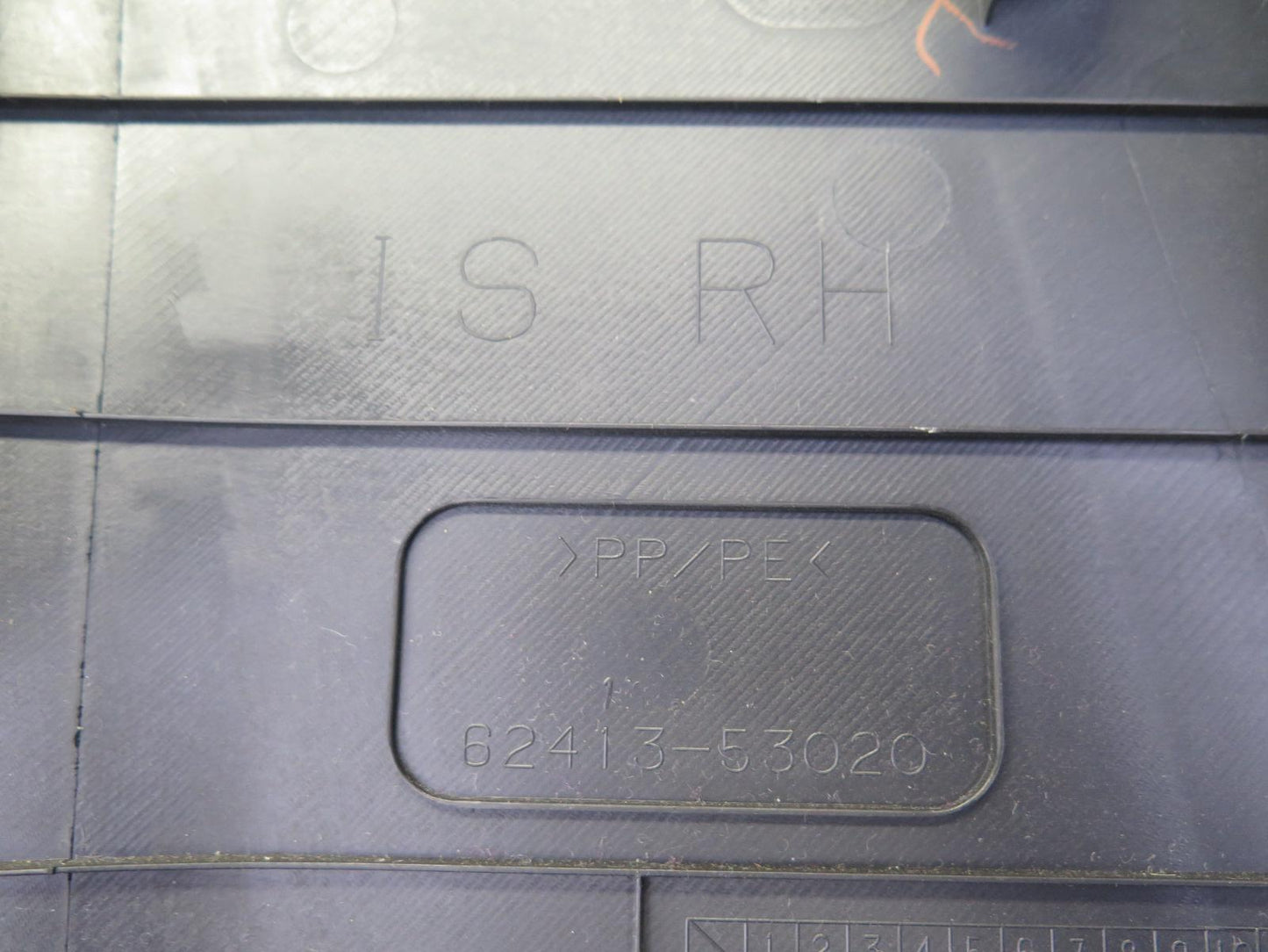 08-14 Lexus IS250 IS350 Is-f Set of 2 Left & Right Lower B Pillar Trim Black OEM