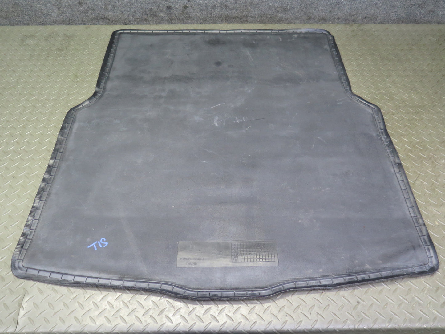 08-14 Lexus IS250 IS350 Is-f Sedan Rear Trunk Floor MAT Carpet PT208-53061 OEM