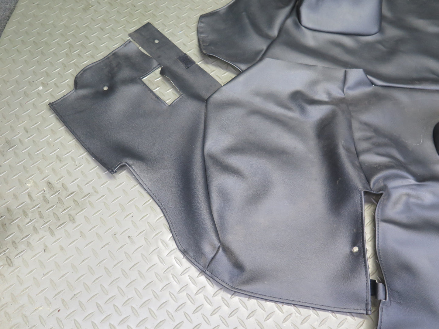 04-09 Nissan Z33 350Z Convertible TOP Roof Leather Compartment Liner Cover OEM