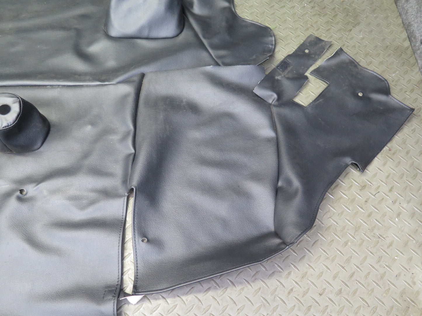 04-09 Nissan Z33 350Z Convertible TOP Roof Leather Compartment Liner Cover OEM