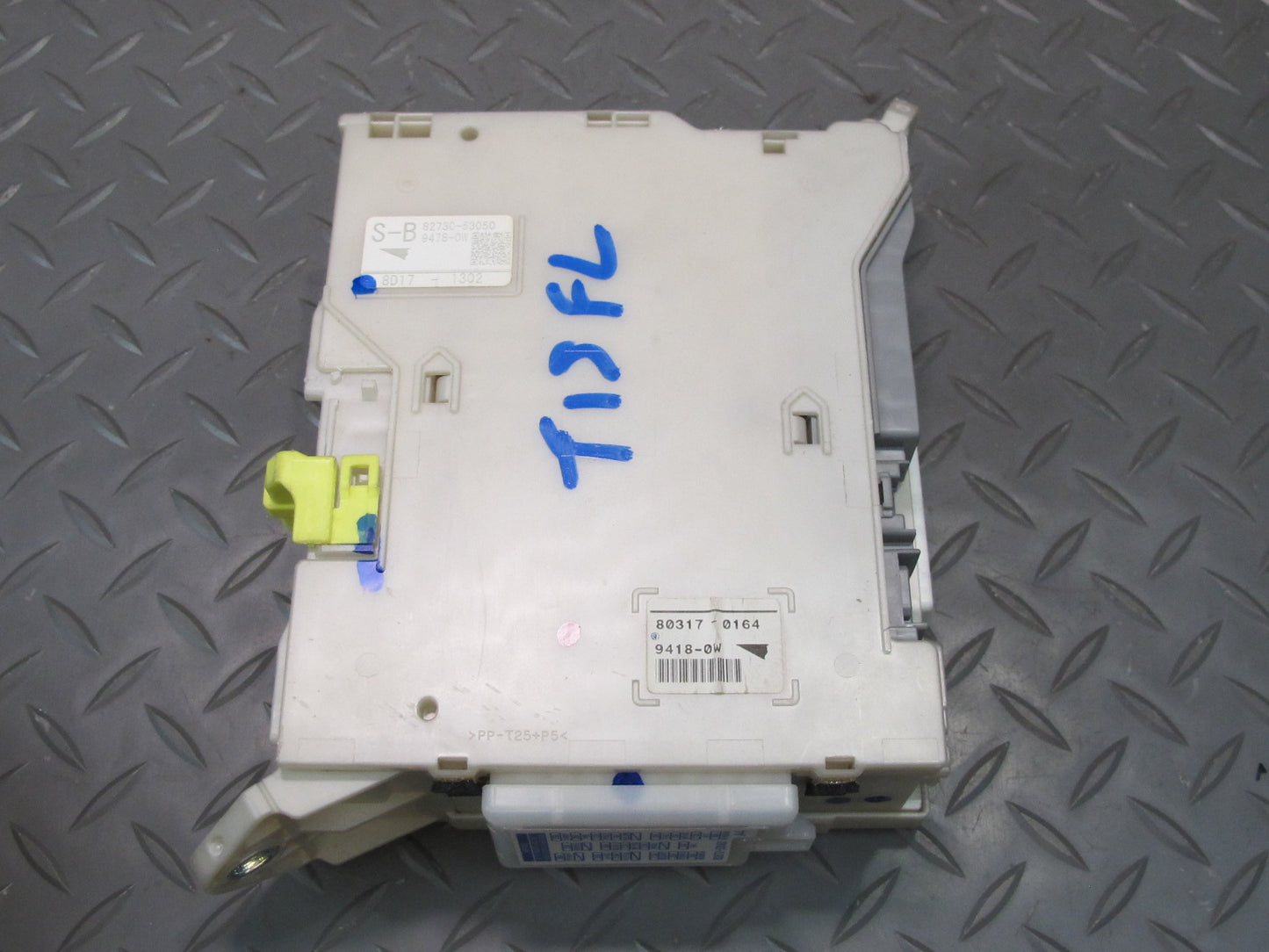 08-10 Lexus IS250 IS350 Is-f Sedan Front Left Fuse Relay Junction Box Module OEM