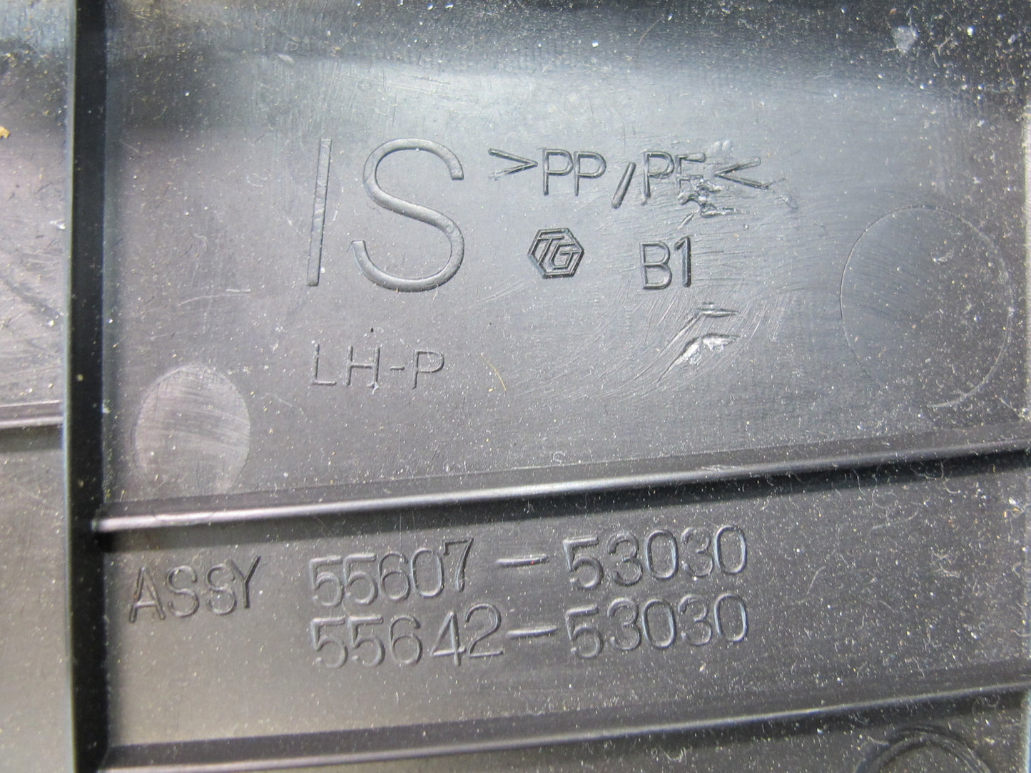 08-14 Lexus IS250 IS350 Is-f Sedan A/T Left Under Dash Kick Trim Cover Set OEM