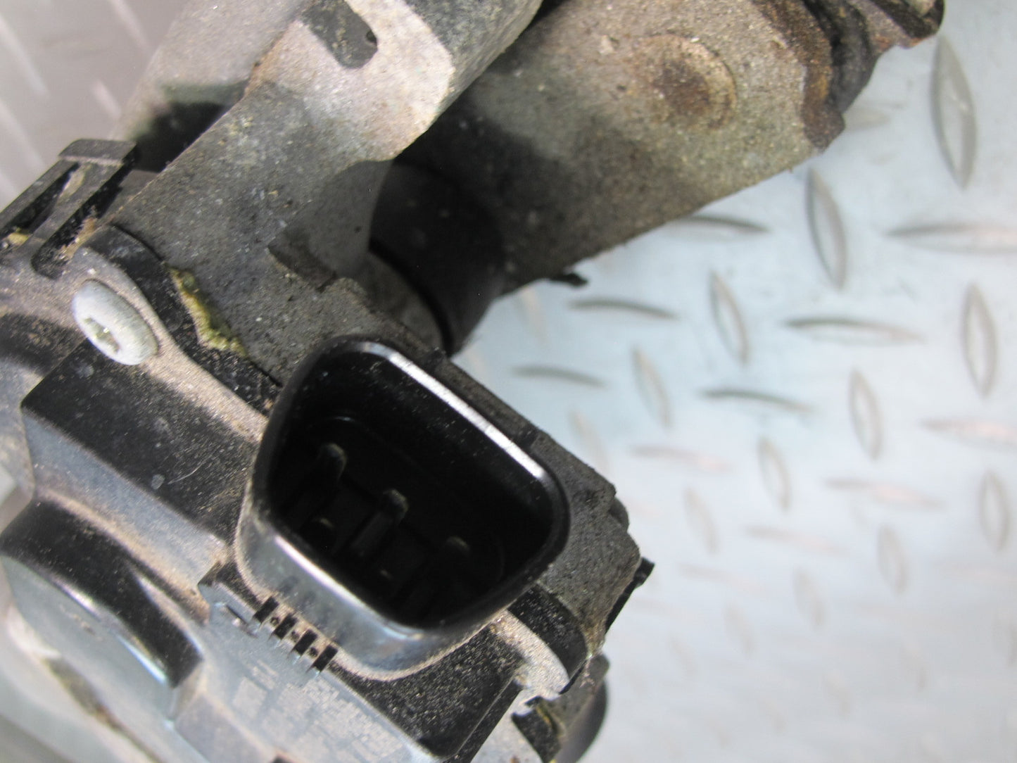 08-14 Lexus USE20L Is-f Windshield Wiper Transmission Linkage w Motor Assy OEM