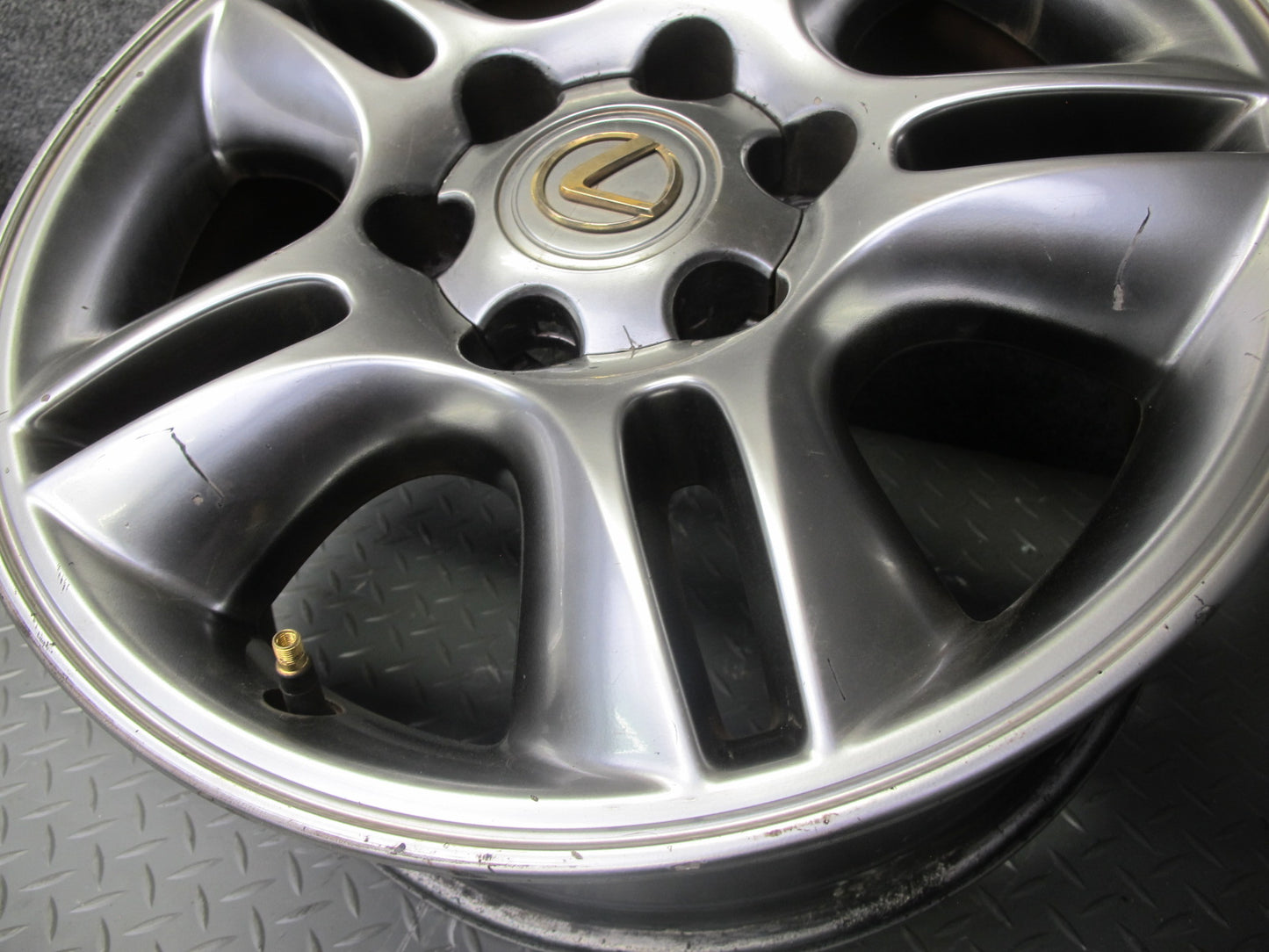 2005-2009 Lexus GX470 Set of 4 Factory 17" R17 Alloy Wheel Rim 17x7.5J ET25