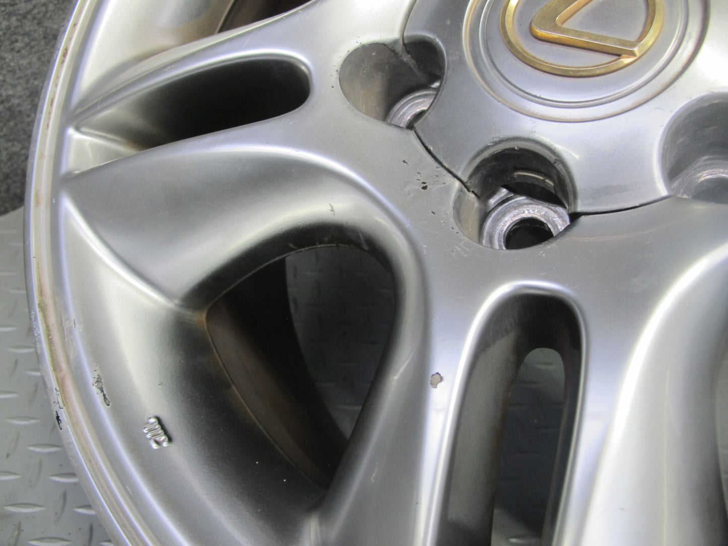 2005-2009 Lexus GX470 Set of 4 Factory 17" R17 Alloy Wheel Rim 17x7.5J ET25