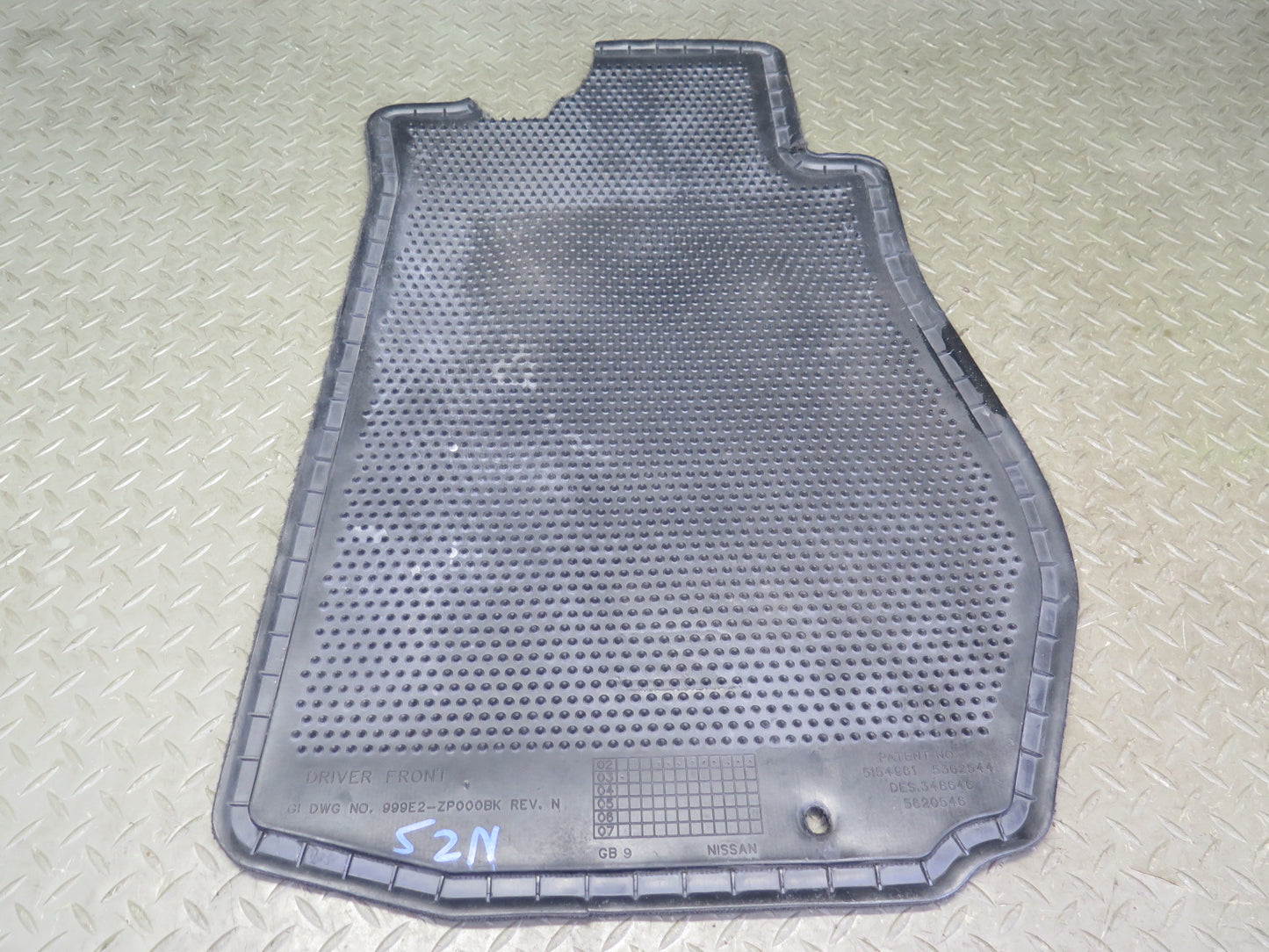 03-09 Nissan Z33 350Z Set of 2 Front Left & Right Carpet Floor MAT OEM