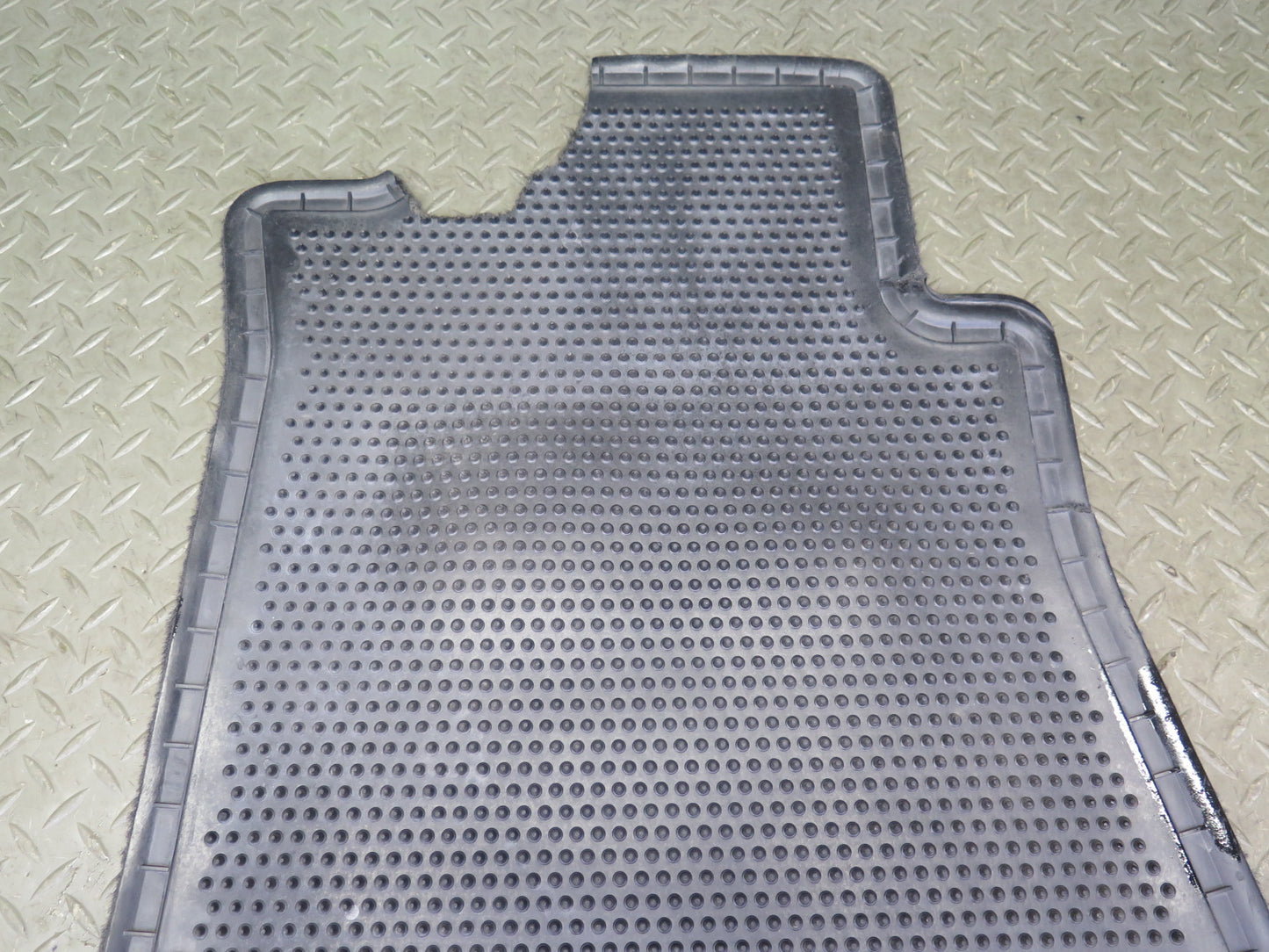 03-09 Nissan Z33 350Z Set of 2 Front Left & Right Carpet Floor MAT OEM