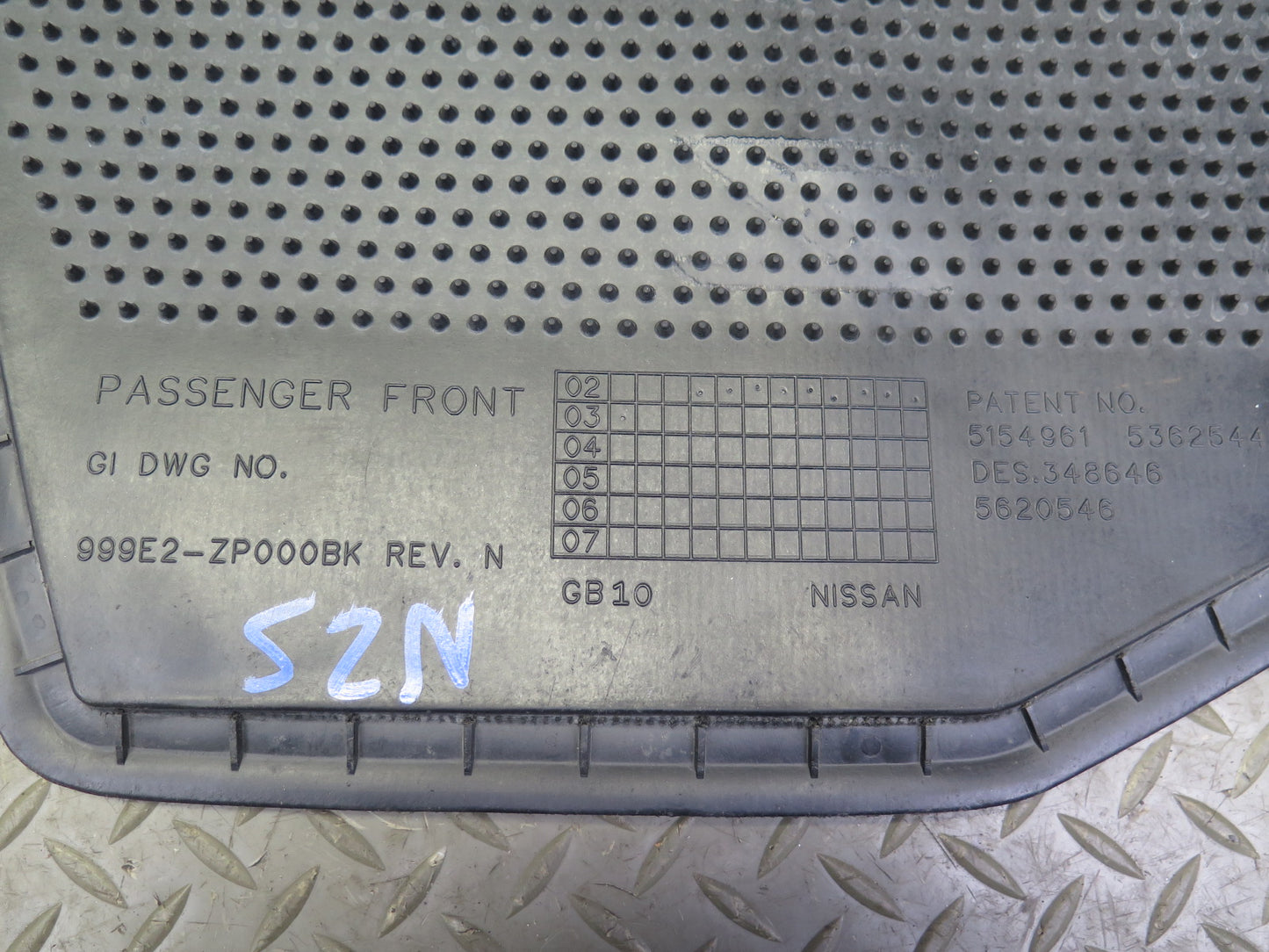 03-09 Nissan Z33 350Z Set of 2 Front Left & Right Carpet Floor MAT OEM