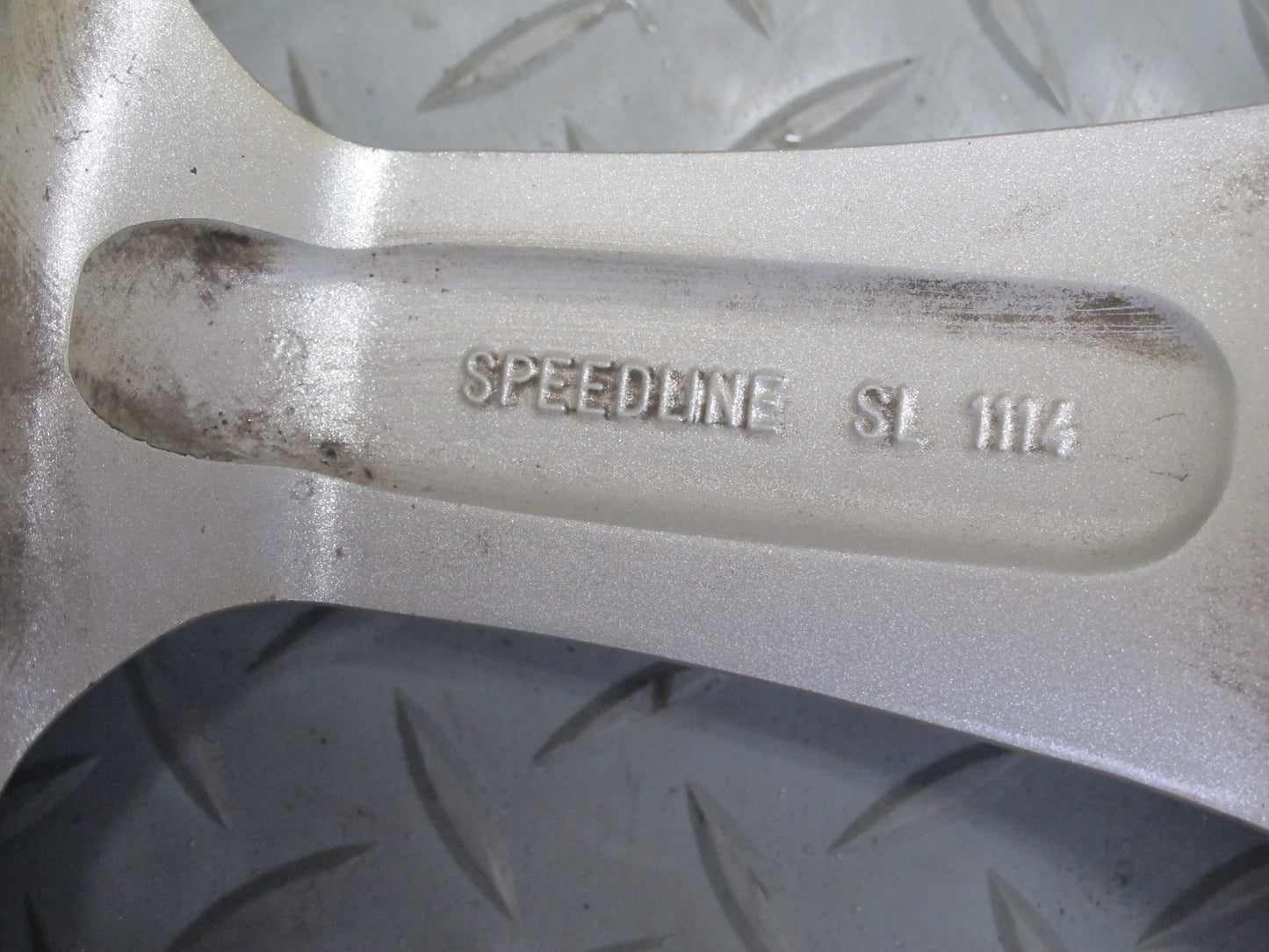 00-04 Chevrolet Corvette C5 Rear R18" Alloy Wheel Rim 18x9.5J ET65 9594182 OEM