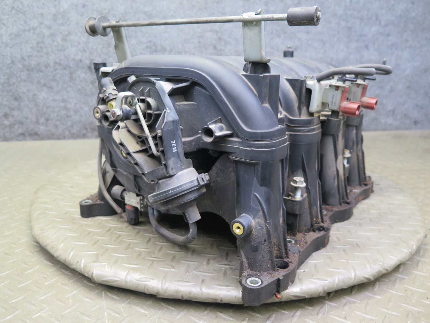 2006-2009 Lexus UZJ120L GX470 4.7L Engine Upper & Lower Air Intake Manifold Assy